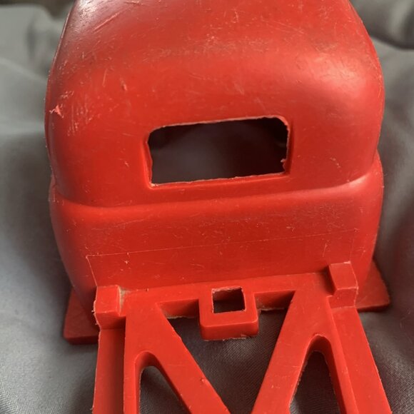 Vintage Reliable Toy Co Red Plastic Pickup Truck Model 567/2 Canada INCOMPLETE - Picture 14 of 16